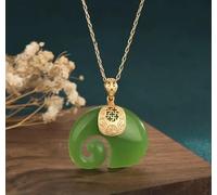 Collier Pendentif éléphant en Jade avec breloque en plaqué Or 18 carats et Pierres précieuses rétro
