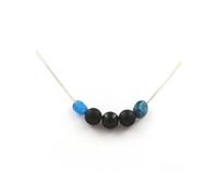 Collier de perles d'onyx noir mat 8 mm + agate noire + apatite bleue du Brésil