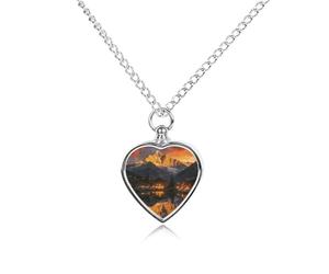 Collier urne funéraire personnalisable pour cendres de chien et chat avec pendentif en forme de cœur et sommets enneigés - Le soleil couchant brille sur les sommets enneigés