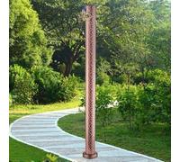 Colonne de distribution d'eau extérieure avec robinet, station d'irrigation au sol pour jardin et cour