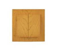 Commutateur encastrable double chêne de la série 8000. Idéal pour ceux qui recherchent élégance et fonctionnalité, alliant design sophistiqué et flexibilité pour n'importe quel espace.