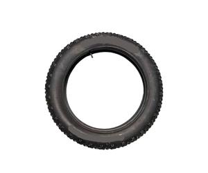 Compatible avec Les Gros pneus Kenda 20x4.0 | Le cordon métallique se fixe fermement aux jantes. Le mélange de caoutchouc SRC offre une adhérence sur le sable et la neige.