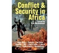 Conflict And Security In Africa (Roape African Readers) (Paperback) Rita Abrahamsen, (Auteur)