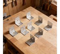 Connecteurs d'angle en acier inoxydable avec une épaisseur uniforme et une précision dimensionnelle pour des résultats d'installation répétables