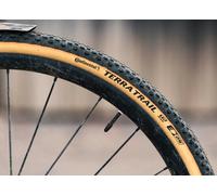 Pneu gravel continental terra trail 700 mm tubeless ready souple protection blackchili compound flancs cream e bike e25 40 mm