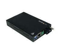StarTech.com Convertisseur Ethernet sur fibre optique multimode SC - 10/100 Mbps - 2 km - Convertisseur de média à fibre optique - 100Mb LAN - 100Base-FX - RJ-45 / SC multi-mode - jusqu'à 2 km - 1310