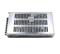 Convertisseur SD-200B-48 19 ~ 36 V CC vers 48 V DC 200 W DC-DC Convertisseur d'alimentation à découpage 24 V vers 48 V 4,2 A