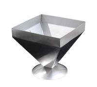 Cooking Essentials Moule pyramide en acier inoxydable 11 x 11 x 10 cm, en métal durable, réutilisable, résistant à la chaleur, avec utilisation polyvalente pour gâteaux, riz, desserts, sala