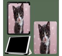 Coque Compatible avec iPad 10e génération 10,9 Pouces 2022 avec Porte-Stylo, Support Fin Coque Auto réveillé/Sommeil Mignon Chat Amoureux des Animaux-Rose