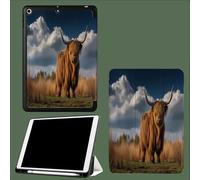 Coque Compatible avec iPad 10e génération 10,9 Pouces 2022 avec Porte-stylos, Support Fin avec Coque arrière Doux avec Auto réveillé/Sommeil Énorme Bétail des Highlands Prairies Animaux-Brun