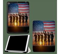 Coque Compatible avec Ipad A16 11èMe 2025 11 Pouces, Housse De Protection Ultra Fin Housse en TPU pour Ipad 11e 2025,Veille/RéVeil Automatique Lever Soleil Soldats Drapeau Américain Patriotique-Multi