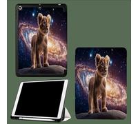 Coque pour iPad Air 13" M3 2025/M2 2024 avec Porte-Crayon, Support à Trois Volets avec Dos en TPU Souple, Veille/réveil Automatique Galaxie Dessin Animé Lion-Bleu
