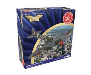 Corgi AA29204 Supermarine Spitfire T9, PV202’JW’ G-CCCA, présenté comme Spitfire MK.IX ML365JW, 135e Escadre, 2e Force aérienne Tactique, Avion exploité par Aerial Collective, aérodrome de Duxford