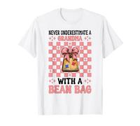 Cornhole Nana ne sous-estime jamais Une Grand-mère avec Un Pouf T-Shirt