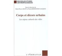 Corps et décors urbains