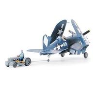 Tamiya Maquette Corsair F4U-1D et Tracteur Pont Échelle 1:48 bleu