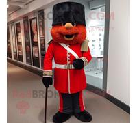 Costume De Mascotte Redbrokoly De La Garde Royale Britannique De Rouille Habillé D'une Robe Taille Empire Et De Lacets De Chaussures Multicolore