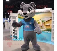 Costume De Mascotte Redbrokoly Puma Gris Habillé Avec Un Maillot De Bain Et Des Pinces À Chaussures Multicolore