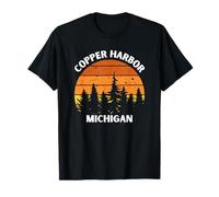 Coucher de Soleil au Copper Harbor Michigan Forest dans Le Nord du Michigans T-Shirt