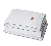 Couette et oreiller prêt à dormir