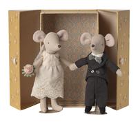 Couple de mariés dans son joli coffret Maman et Papa