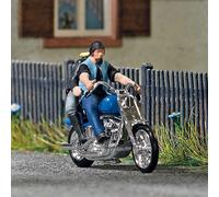 Couple en balade sur Moto Custom- HO 1/87 - BUSCH 7860