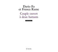 Couple Ouvert À Deux Battants