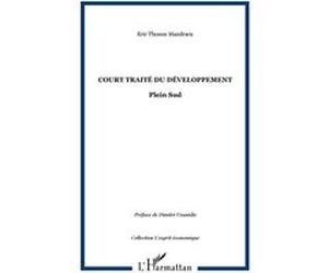 Court traité du développement Eric-Thosun Mandrara (Auteur)