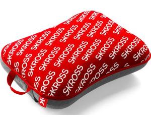 Coussin de voyage SKROSS Oreiller SKROSS de voyage ROUGE