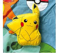 Coussin forme imprimé 100% Polyester - POKÉMON PIKACHU - Jaune - 30x40cm
