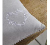 Coussin Coton Gris Motif Coeur Brodé CONSTANCE Gris 40 x 40 cm