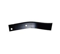Couteau de fraise Japonais gauche type labour pour HONDA - ISEKI - KUBOTA - MITSUBISHI Longueur (mm) :240 Hauteur (mm) :75 Trous (mm) :10.5 décalés Entraxe (mm) :90 Largeur (mm) :40 Epaisseur (mm) :4.5