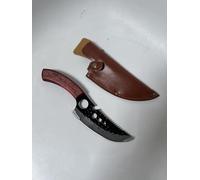 Couteau multifonction avec Étui personnalisé en Cuir Marron, Manche en Bois Rouge, Lame Perforée en Acier