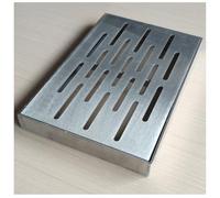 Couvercle de grille de vidange d'extérieur en acier inoxydable robuste - Crépine en maille métallique durable pour puits d'eau de pluie et solutions de drainage de tranchée, résistant à la rouille