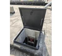 Couvercle de trappe d'accès de toit en métal imperméable - Couvercle sécurisé pour fenêtre de toit de sous-sol 85,1 x 50 cm - Capuchon de trou d'égout pour l'entrée et l'entretien de la maison en