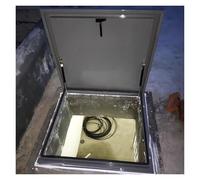 Couvercle de trappe en acier galvanisé pour accès au grenier - Durable - Pour cave, puits de toit, sortie de toit d'urgence, solution d'évacuation facile (75 x 60 cm)