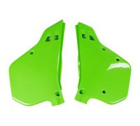 Couvercle latéral UFO PLAST couvercle 2 pièces vert OEM