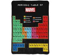 Couverture de table périodique Marvel - Mesure 157,5 x 228,6 cm - Résistante à la décoloration - Literie polaire super douce (produit officiel Marvel)