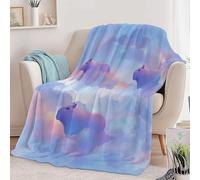 Couverture Flanelle Imprimée Capybara Ciel Nuages, Ultra Douce légère Chaude Couverture Style Onirique Anti-Boulochage Toutes Saisons pour Voyager Lit ou Canapé 150 x 200 cm