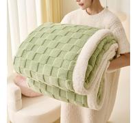 Couverture Polaire Ultra Douce pour canapé, Douce et Moelleuse, idéale pour Toutes Les Saisons, légère et Confortable, Motif Jacquard 3D à Carreaux, Vert, 150 x 200 cm