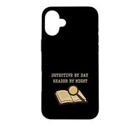 Cozy Crime Club Mystery Reader Bookish Sleuth Cadeau Coque pour iPhone 16 Plus