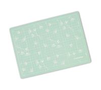 Craftelier - Base de découpe A4 portable | Tapis pour travaux manuels et couture | Quadrillage en cm (30 x 21,8 cm) et surface antidérapante | Dimensions 28 x 20 cm