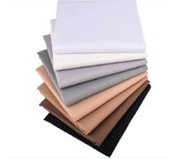 CraftsFabrics Lot de 8 coupons de tissu en coton prédécoupé pour loisirs créatifs - 40 x 50 cm - Couleur unie - Pour patchwork et matelassage - Pour bricolage, couture, décoration, travaux manuels