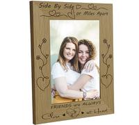 CREATCABIN Cadre Photo Best Friends en Bois-Cadre Photo Gravé-Cadre de Table en Bois-Cadeaux D'Amitié Longue Distance à Suspendre-Galerie Murale-Anniversaire-Décoration de Bureau-21.8x16.8cm