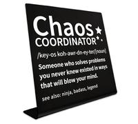 CREATCABIN Chaos Coordinator Office Desk Signs Decor Metal Sign Table Plaque Sign Funny Office Desk Gifts Acier Inoxydable pour Bar Cabine Femmes Hommes Patron Collègue Employés Noir 10x10x2.5cm