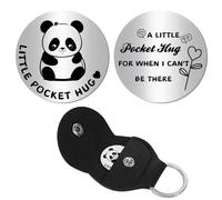 CREATCABIN Jeton Câlin Poche Souvenir Relation Sociale Longue Distance en Acier Inoxydable Double Face Inspirant avec Porte-Clés en Cuir PU Cadeau pour Femmes Hommes Meilleurs Amis Parent 3x3cm-Panda