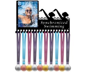 CREATCABIN Présentoir Médailles Natation Synchronisé Support Médailles Natation avec Cadre Photo Support Mural Métal Suspendre pour Récompenses D'Athlète avec 20crochet pour Ruban Nageur Noir 42x25cm