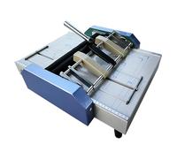 Créateur automatique de livrets avec espacement réglable et déflecteur de positionnement amovible pour la création d'invitations pliées et de documents reliés
