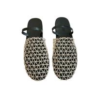 CRETUAO Mules Plates en résille pour Femme Sandales Plates en résille tissée Bout Rond et Bride arrière Claquettes décontractées et Confortables Enfiler, idéales pour l'été et la Plage,Beige,39 EU