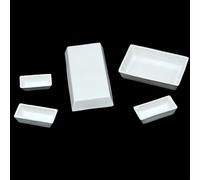 Creuset trapézoïdal en corindon (Al2O3) de 60 x 25 x 15 mm, en céramique frittée.